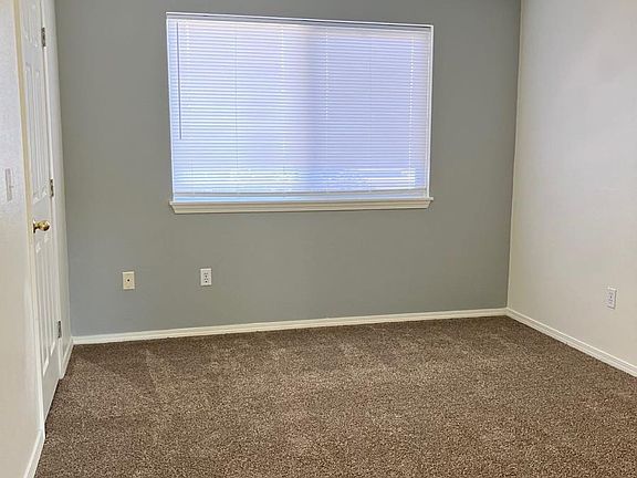 5th image of 270 E James Court Dr APT 204-270-20