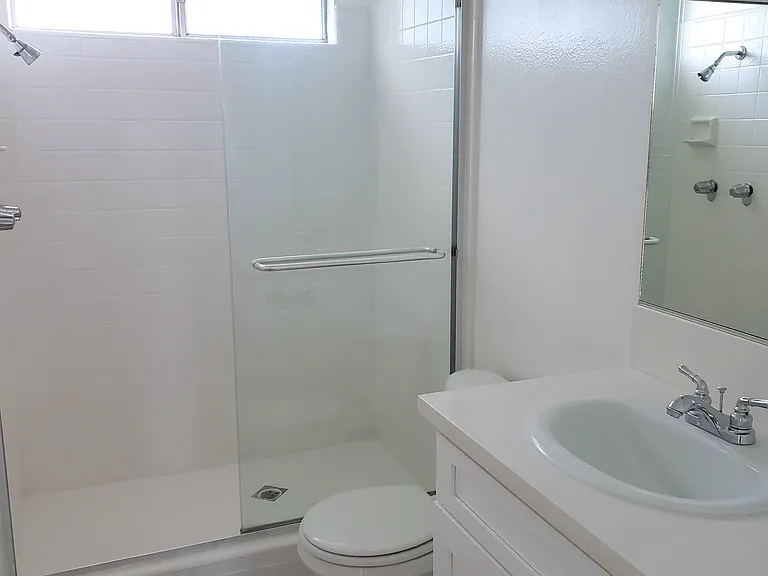12333 Texas Ave — Photo 7