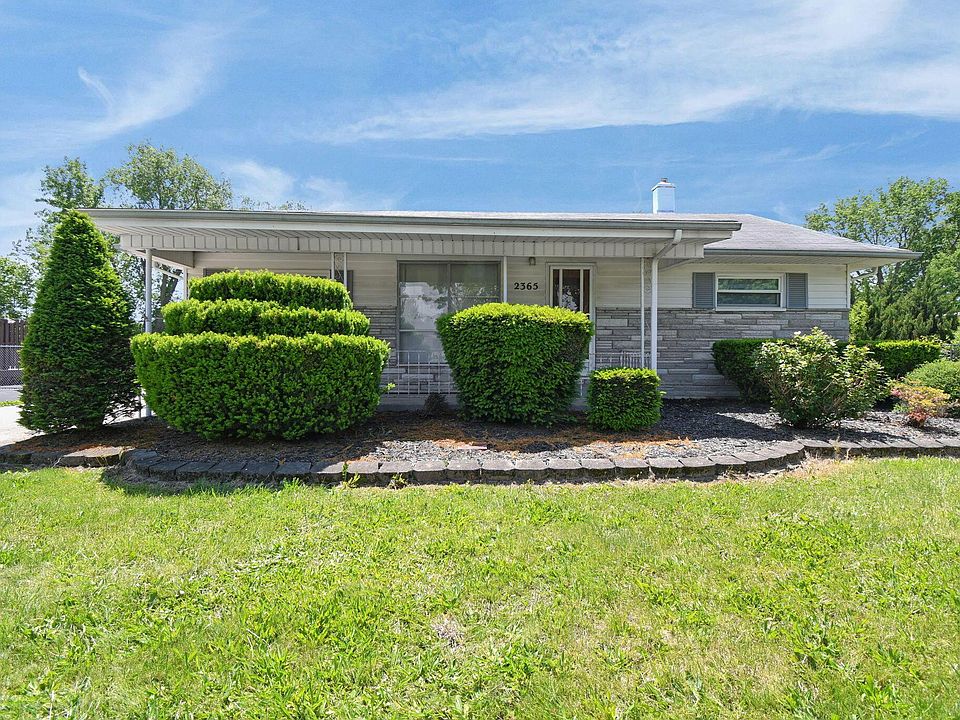 1st image of 2365 Koebel Rd