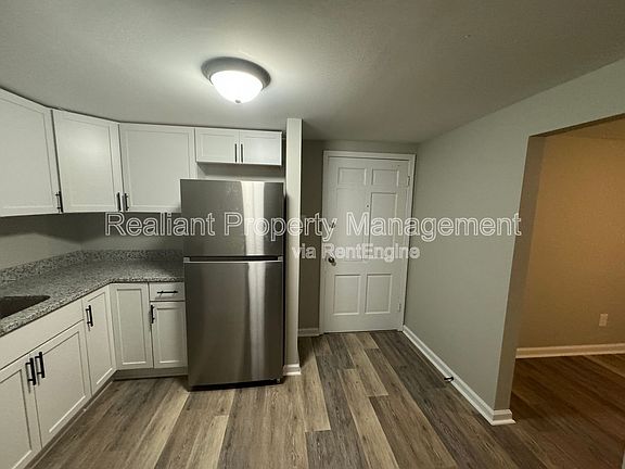 2nd image of 209 Lakeshore Dr #14