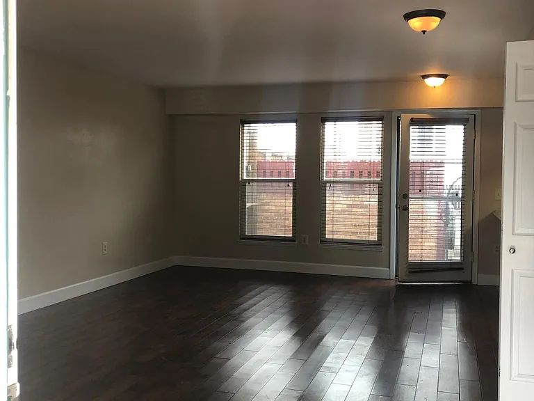 1201 Galapago St #92 — Photo 8