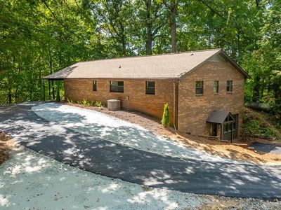111 Hummingbird Rd, Franklin, NC, 28734