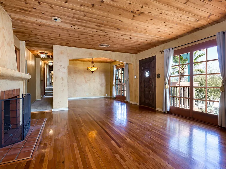 8873 Golf Dr — Photo 8