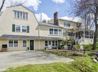 299 South St, Medfield, MA 02052