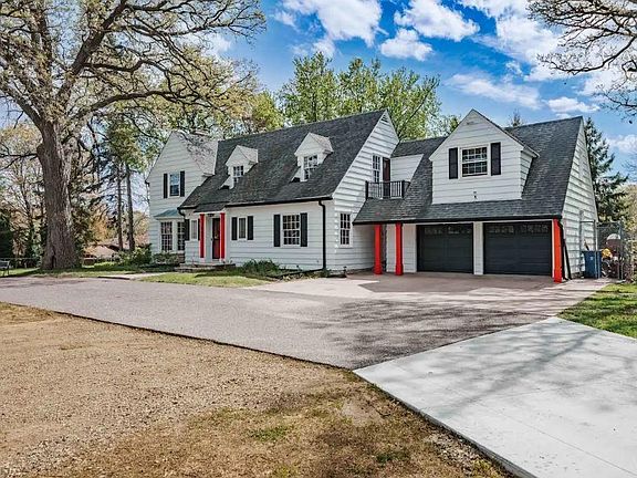 5th image of 7800 Pearson Way NE