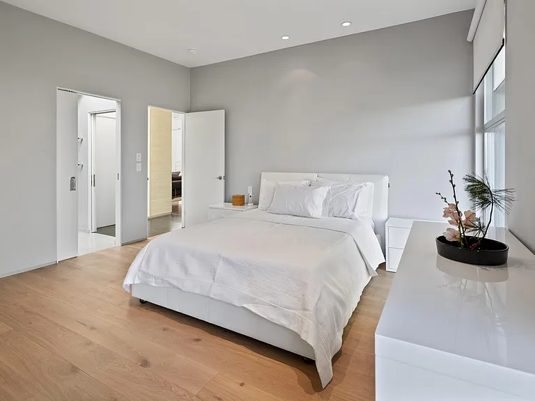 8476 Cole Crest Dr — Photo 31
