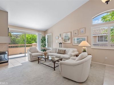 494 Bannister Way APT B, Simi Valley, CA, 93065