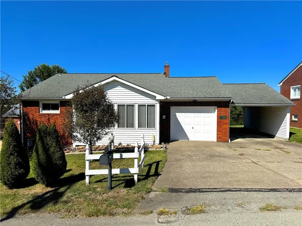 1212 Oaklawn Dr, Latrobe, PA 15650