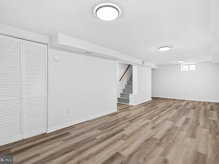 1607 W Braddock Rd — Photo 22