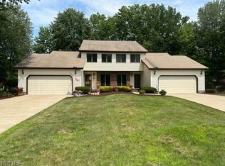 109 Emerald Ln, Cortland, OH