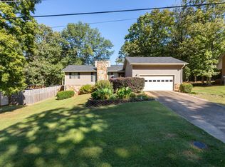 1295 Winter Pl, Anniston, AL 36207