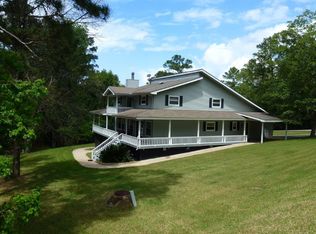 11 N Fairway Loop, Coldspring, TX 77331