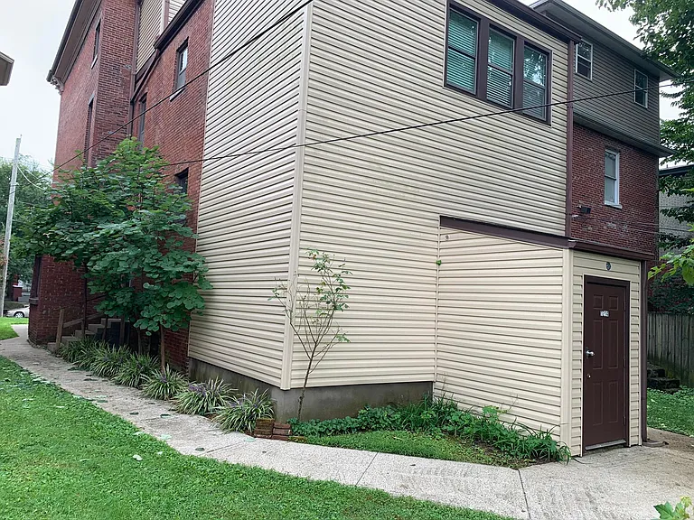 1214 S 1st St #1 — Photo 8