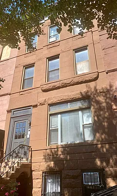 Rented by Curated by Soiti LLC | media 27