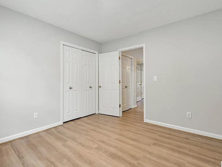 205 Brookhollow Dr — Photo 12