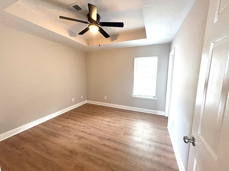 2812 Cranbrook Dr — Photo 11