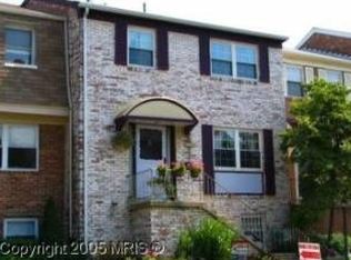 8130 Larkin Ln, Vienna, VA 22182