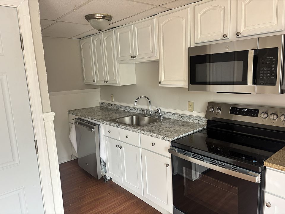1st image of 258-60 Water St #1