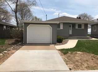 90 Lake St, Oshkosh, WI 54901