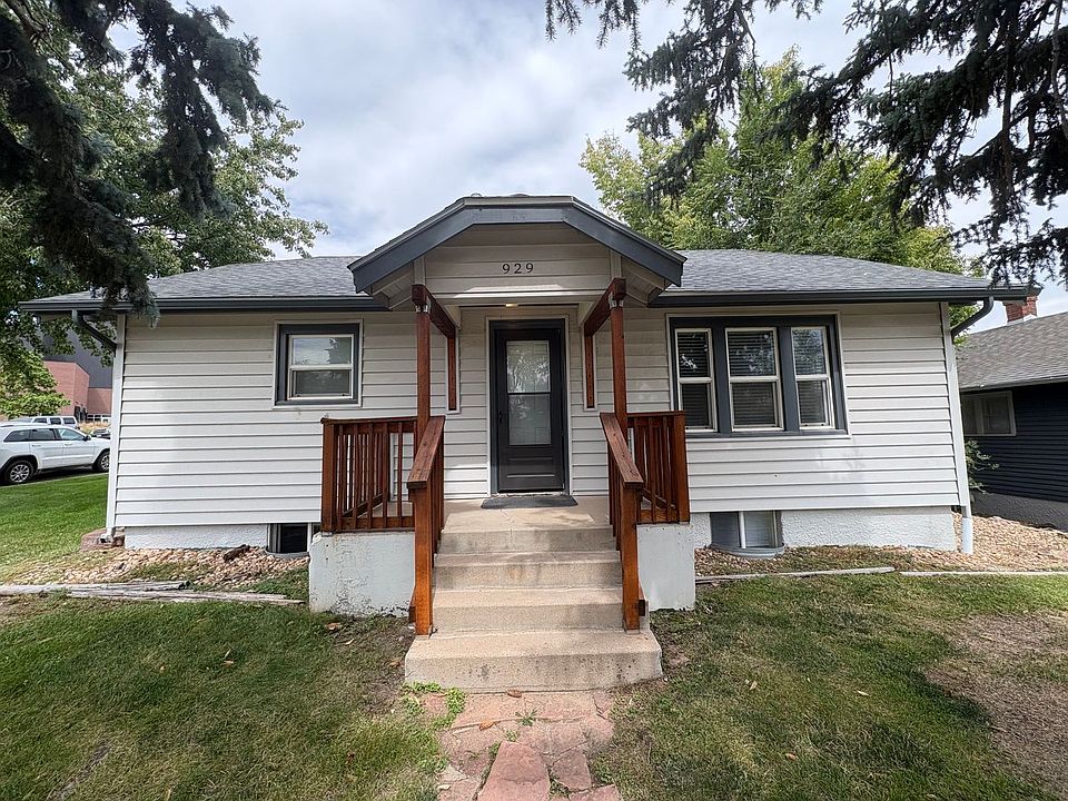 1st image of 929 22nd St