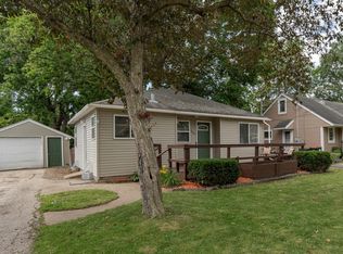 1414 5th St NE, Rochester, MN 55906
