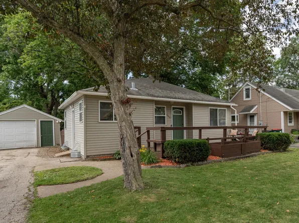 1414 5th St NE, Rochester, MN 55906
