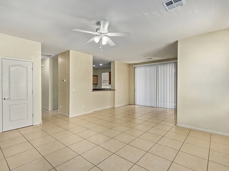 13569 W Cypress St — Photo 6