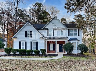 401 Lochmere Ct, Milton, GA