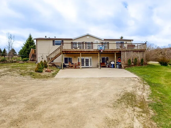 60810 272nd Ave, Mantorville, MN 55955