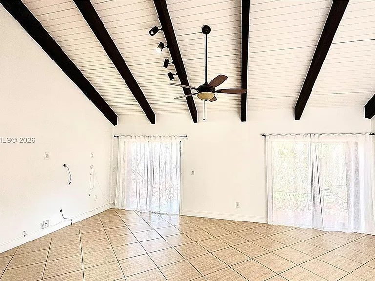 7531 SW 95th Pl — Photo 2