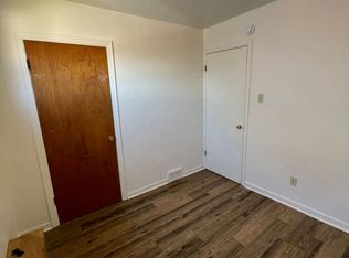 321 E 18th Ave APT 1, Homestead, PA