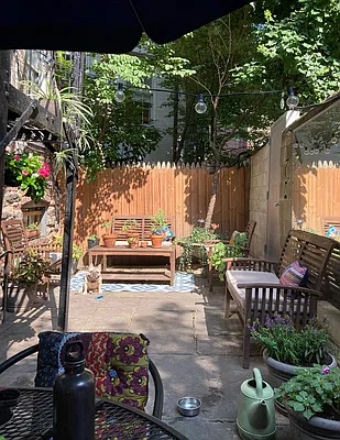 Rented by Plaza Real Estate Group | media 12