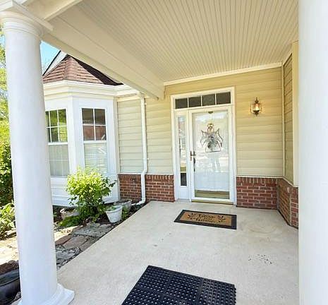 2nd image of 13407 Leesburg Pl