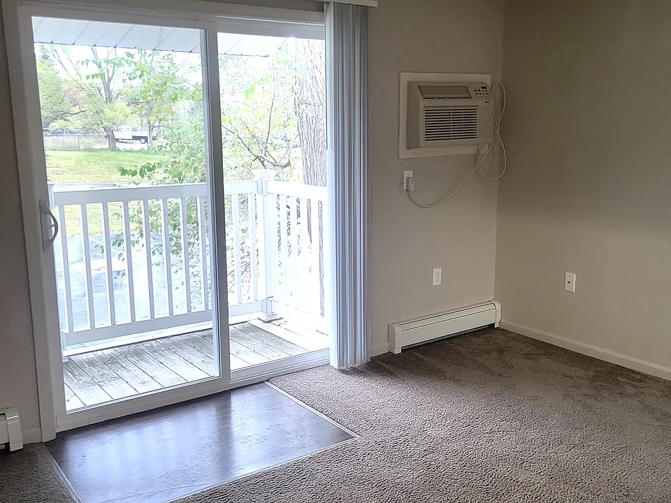 Boardman Lake Apartments