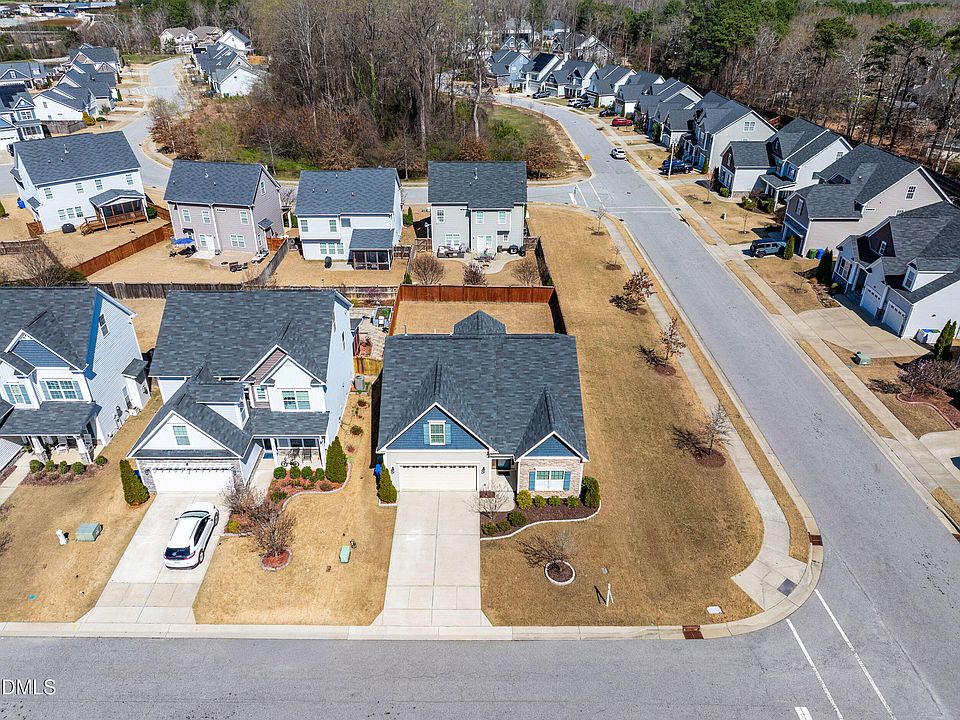1st image of 3900 Freemark Ln
