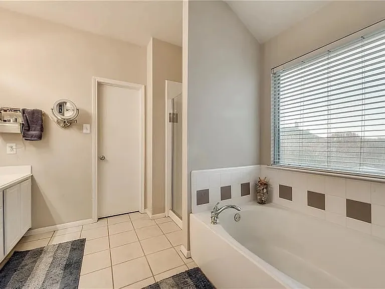 4417 Scenic Dr — Photo 14