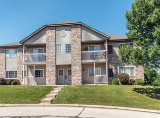 W170S7579 Gregory Dr, Muskego, WI 53150