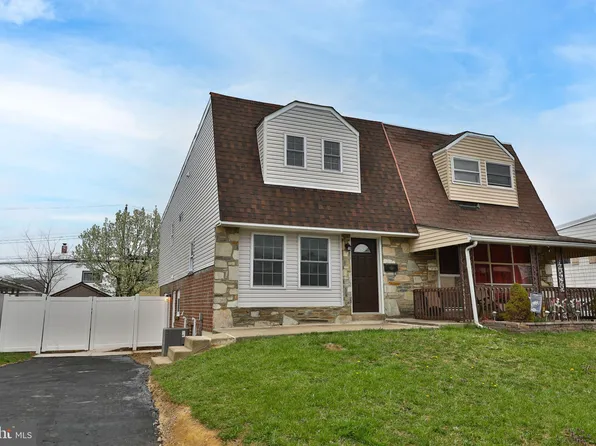 1017 Foster St, Philadelphia, PA 19116