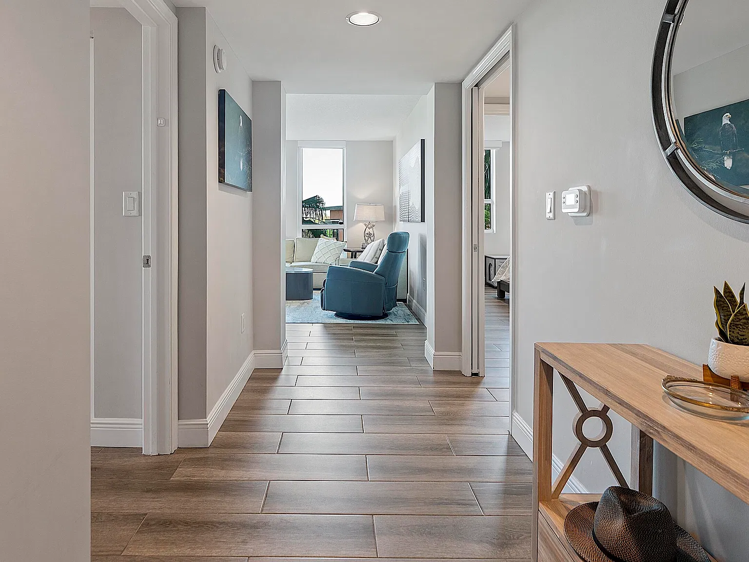 610 W Las Olas Blvd — Photo 4