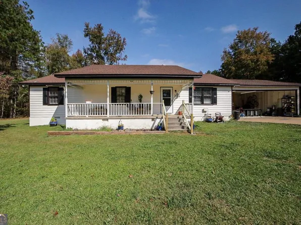 1837 Huntcliff Way, Elberton, GA 30635