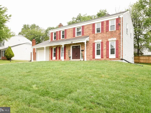 8514 Magnolia Dr, Lanham, MD 20706