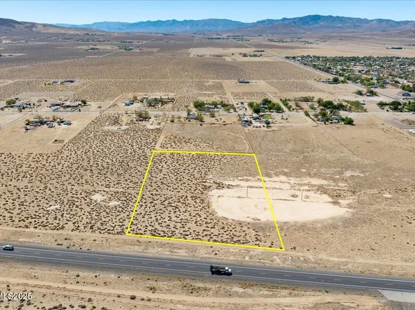 4215 S Highway 95a #350, Silver Springs, NV 89429