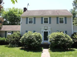 30 Seminole St, Manchester, NH 03102