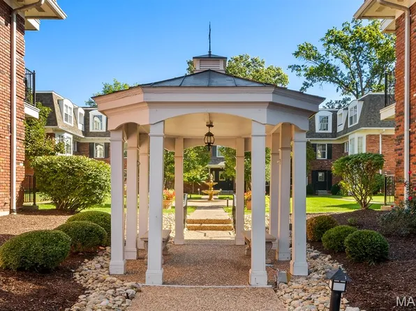 522 N Kirkwood Rd APT 2B, Saint Louis, MO 63122