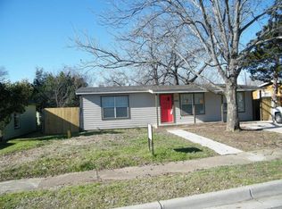 1421 Cairn Cir, Fort Worth, TX 76134