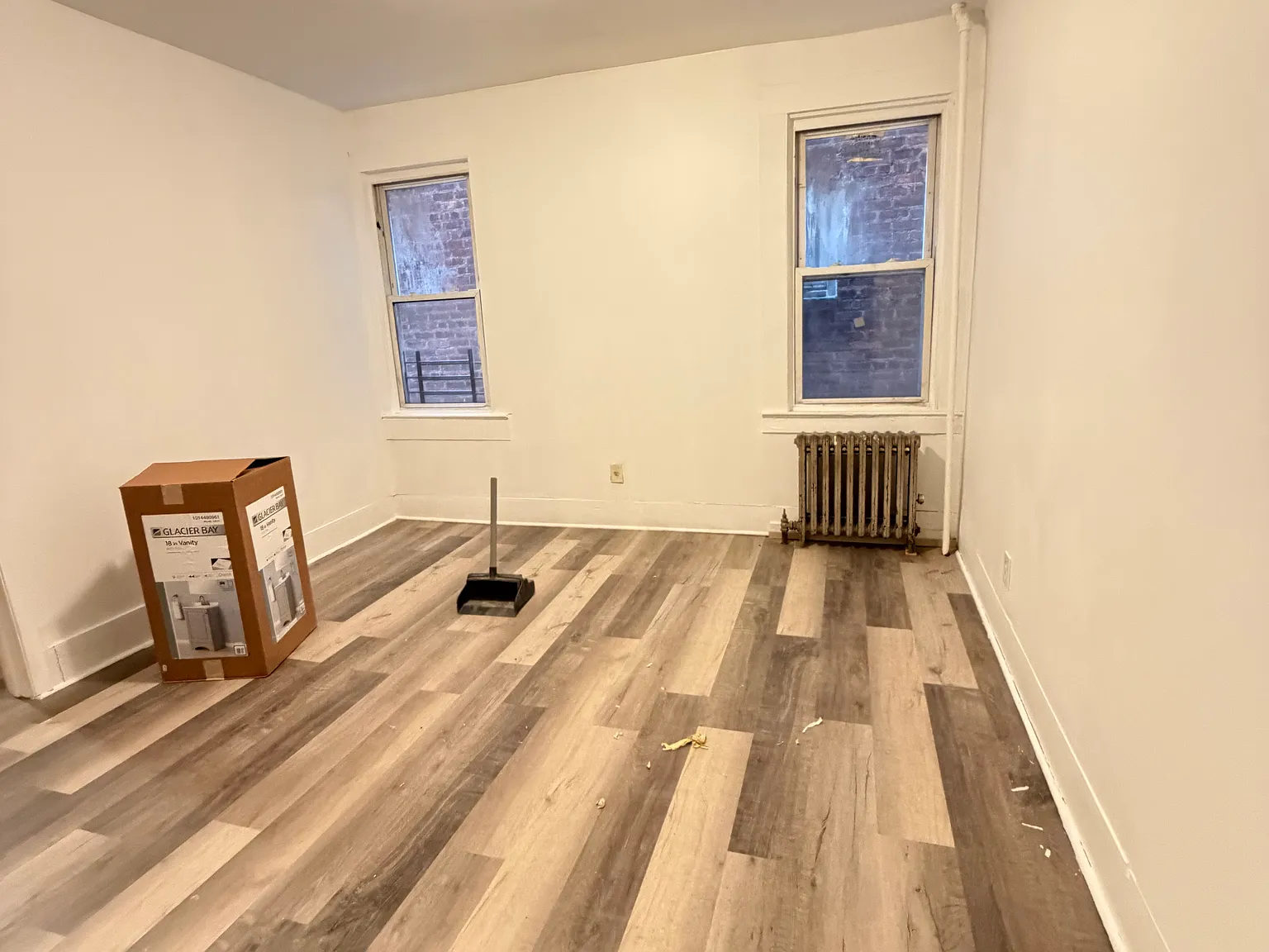 3 bed, $2,950 — Photo 2