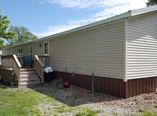 114 W Flora St, Fairview, KS 66425