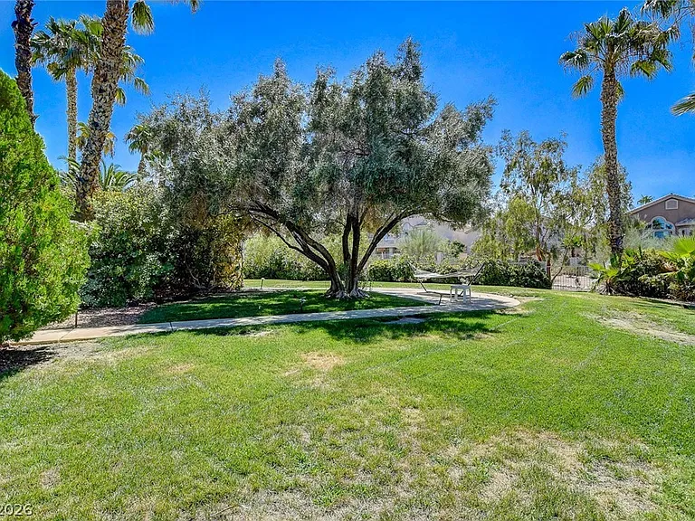 2041 Troon Dr — Photo 81