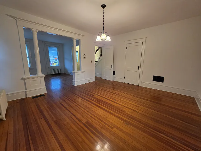 159 Green St — Photo 8