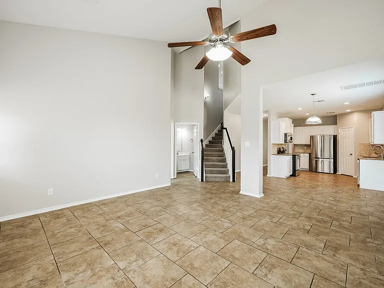 8434 Cedar Mdws — Photo 6